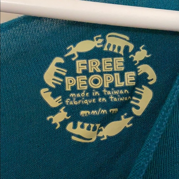 NWOT vintage free people blue v neck shirt size:M - Picture 5 of 10